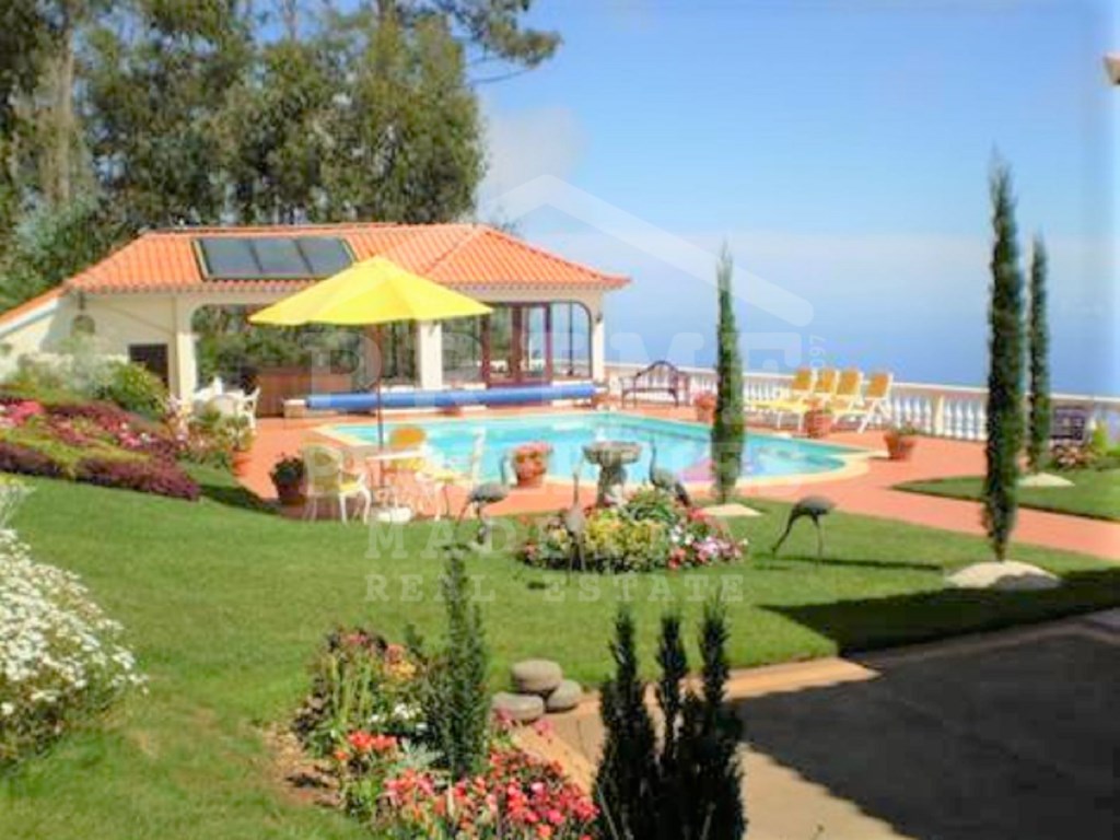 4 Bedroom House, Prazeres Calheta (Madeira)